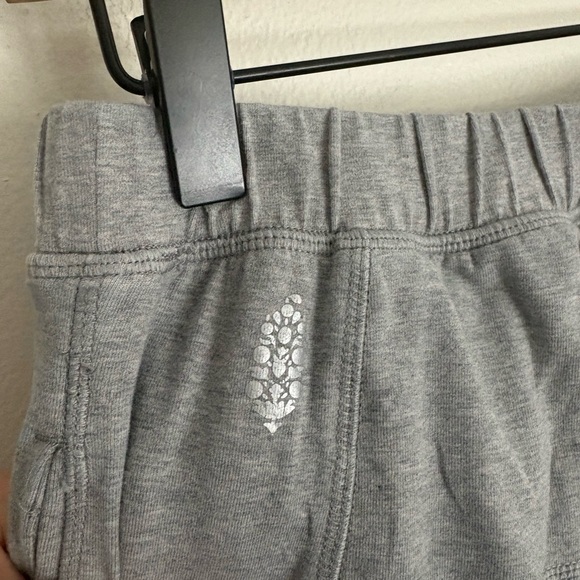FP Movement by Free People Hotshot Harem Gray Straight Leg Pants Women Large EUC - Picture 6 of 7